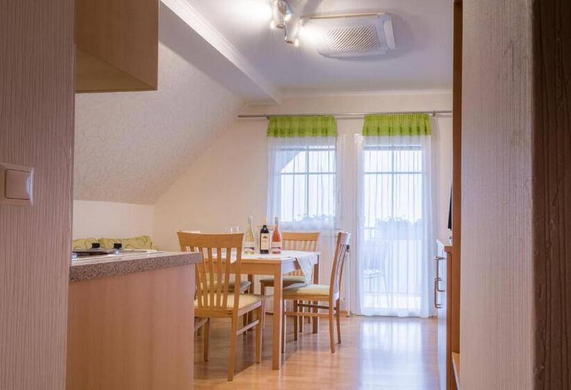 Апартаменты 2 Спальни, Haus Kranixfeld Fischl
