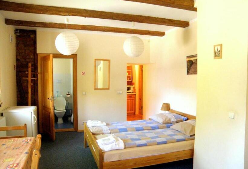 اتاق استاندارد, Express Guest House