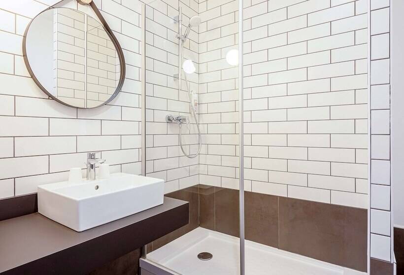 Номер Стандарт, Ibis Dijon Sud