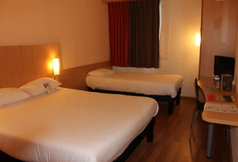 Номер Стандарт, Ibis Dijon Sud
