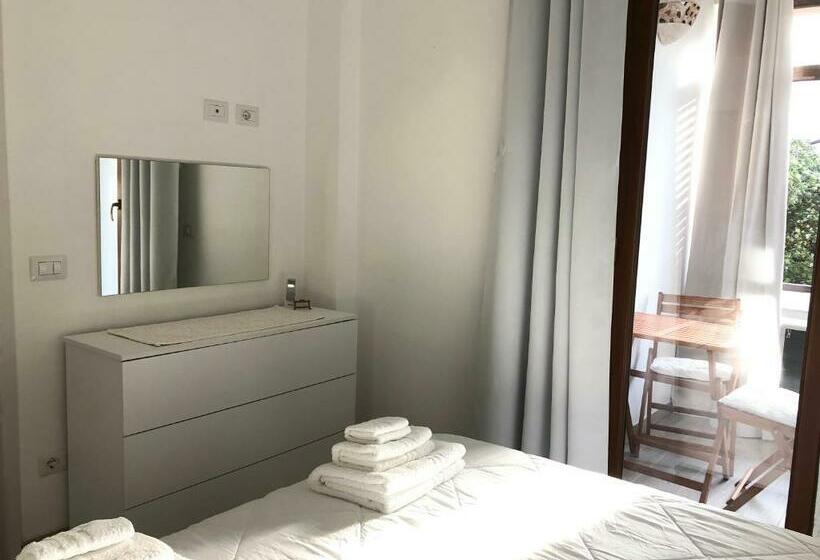 اتاق استاندارد, B&b Blumarine
