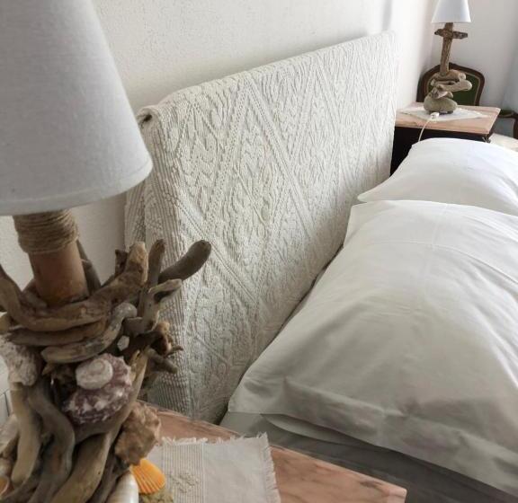 سوییت جونیور با چشم‌انداز دریا, B&b Blumarine