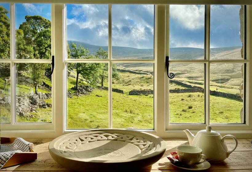 Стандартный Номер Кровать Кинг, Crina Bottom   Offgrid Mountain Escape In The Yorkshire Dales National Park