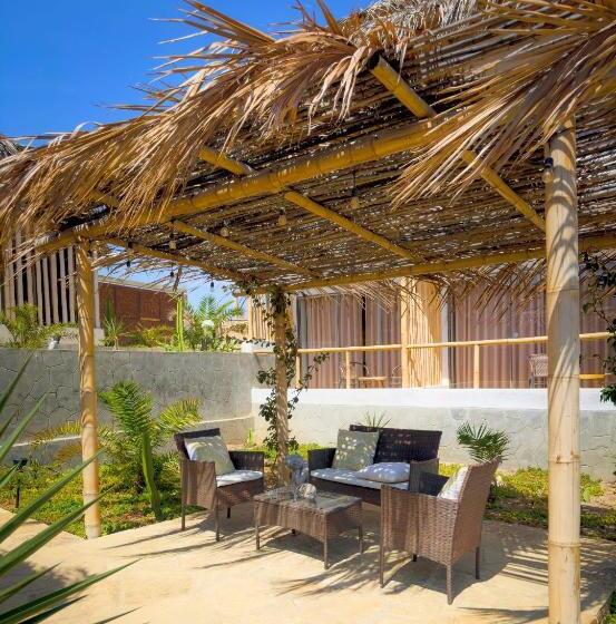 اتاق استاندارد با چشم‌انداز دریا, Green Place   Vichayito