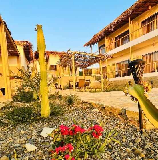 اتاق لوکس با چشم‌انداز دریا, Green Place   Vichayito