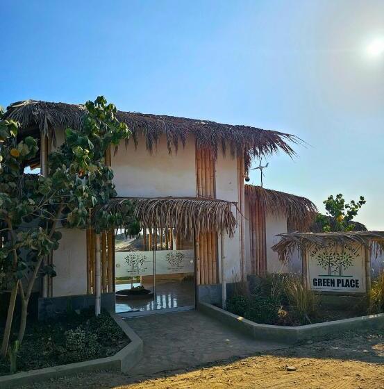 اتاق اکونومی, Green Place   Vichayito