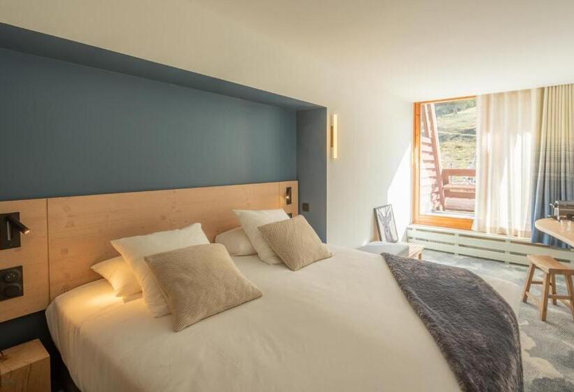 اتاق سوپریور با چشم‌انداز کوهستان, La Cachette, Friendly Hotel & Spa