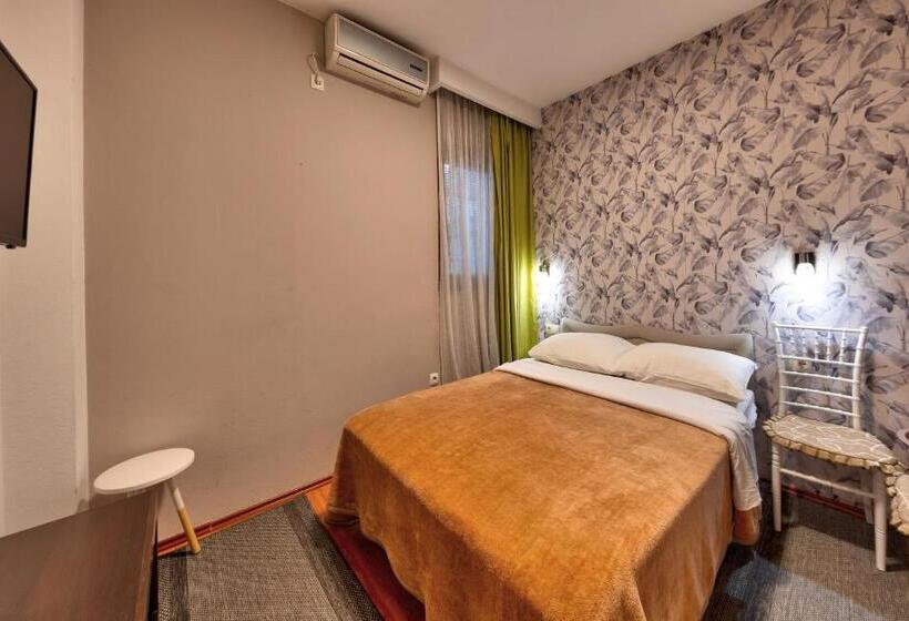 اتاق استاندارد, Pansion Villa Nur