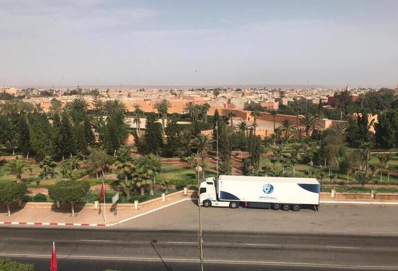 패밀리 스위트, Hôtel Sénégal