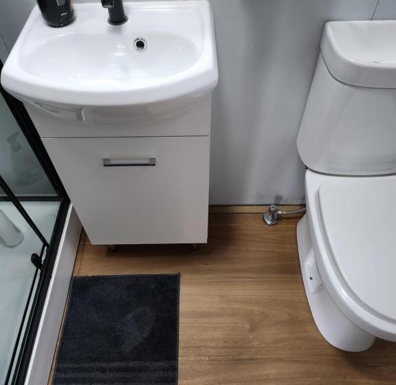 Четырехместный Номер Стандарт, Tiny Home   Bluebird