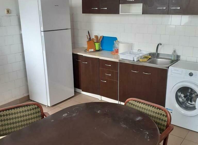 غرفة إقتصادية رباعية, Electric Hostel