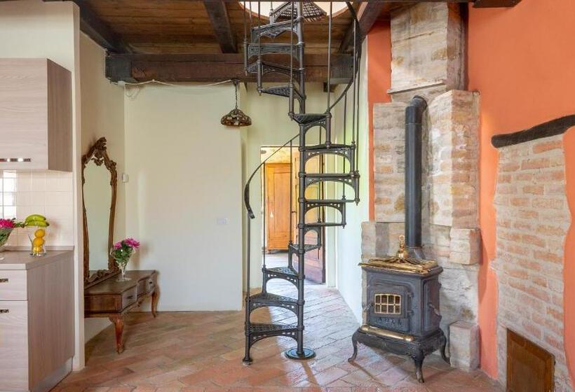 آپارتمان 1 خوابه با چشم‌انداز باغ, Agriturismo I Pietrini