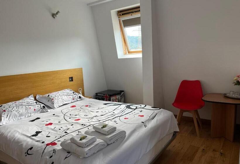اتاق استاندارد با بالکن, Casa Andreea