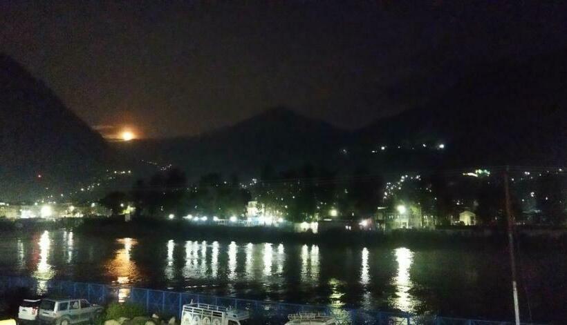 标准间带湖景, Lake View Paradise
