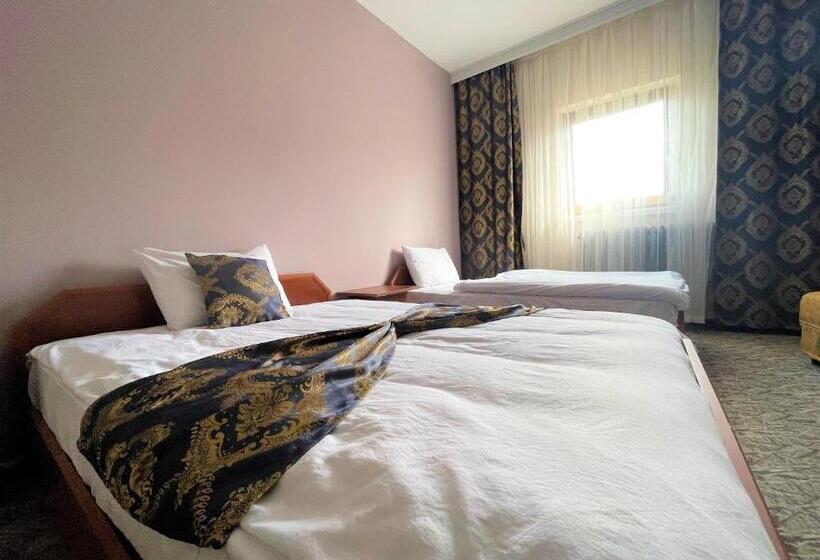 Семейный Номер, Karbeyaz Hotel & Resort