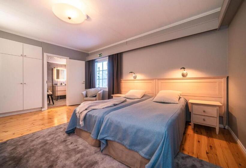 Superior room with lake view, House Of Northern Senses