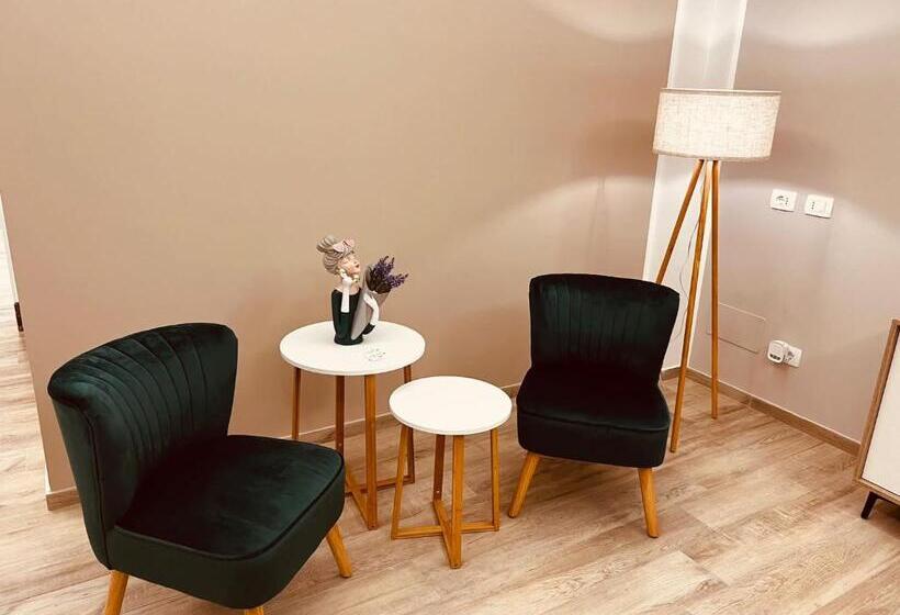 سوییت جونیور لوکس, Suite Sweet Dreams Dan Champs