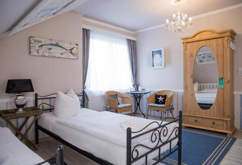 اتاق استاندارد با سرویس بهداشتی مشترک, Anno 1900 Hotel Babelsberg