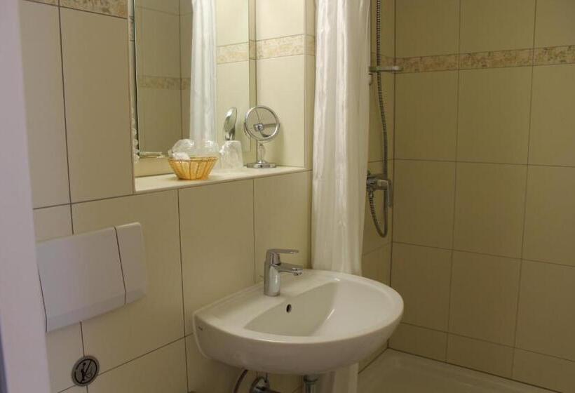 اتاق استاندارد, Anno 1900 Hotel Babelsberg
