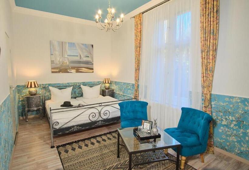 اتاق استاندارد, Anno 1900 Hotel Babelsberg