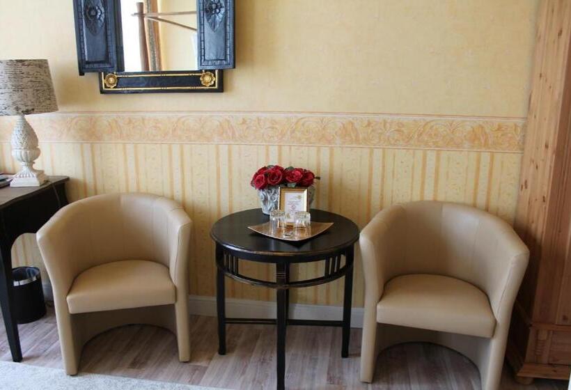 اتاق استاندارد, Anno 1900 Hotel Babelsberg