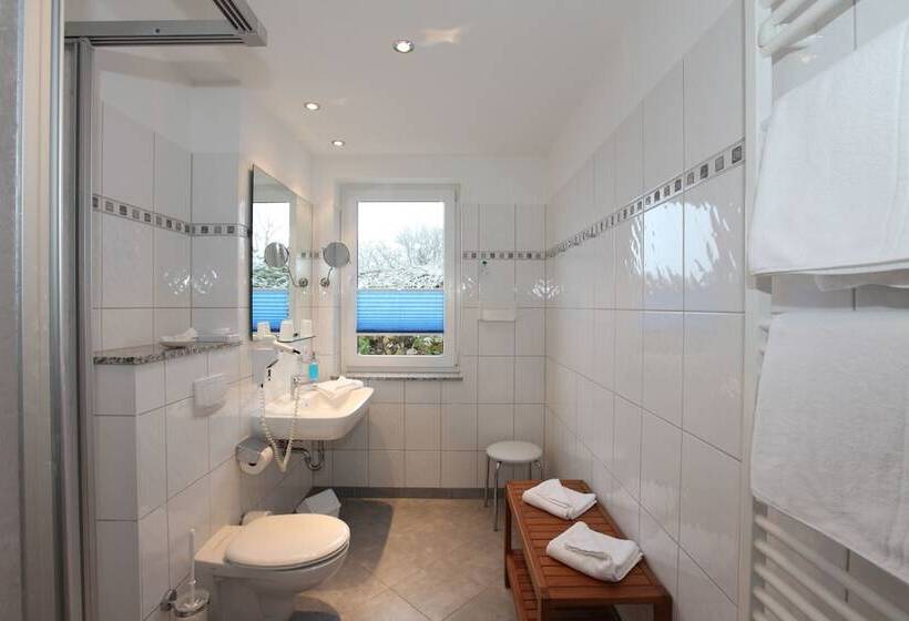 Номер Стандарт с Балконом, Badehaus Goor