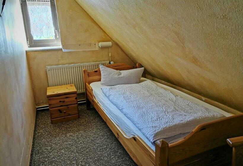 Семейный Номер, Familienfreundlicher Landurlaub Im Gutshaus