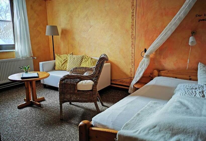 Семейный Номер, Familienfreundlicher Landurlaub Im Gutshaus