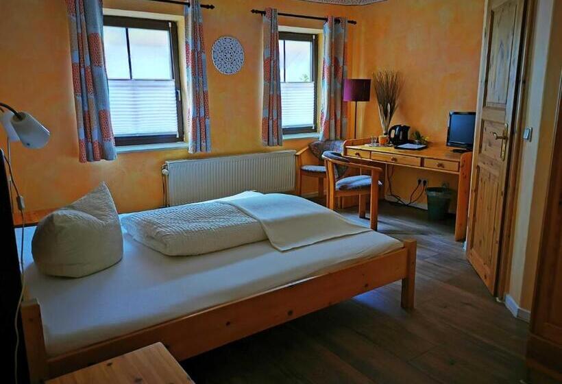 Номер Стандарт, Familienfreundlicher Landurlaub Im Gutshaus