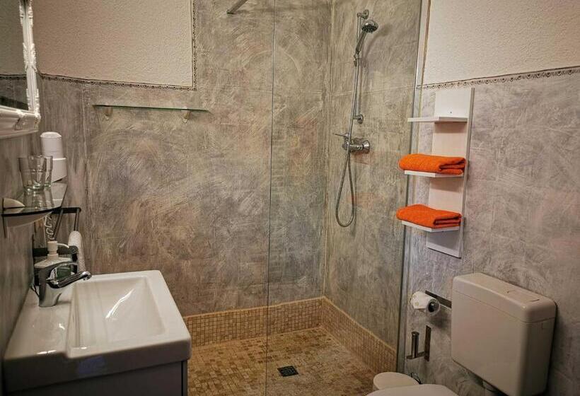 Номер Стандарт с Террасой, Familienfreundlicher Landurlaub Im Gutshaus