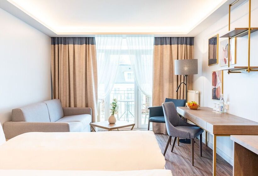 Comfort room with balcony, Seetelhotel Pommerscher Hof
