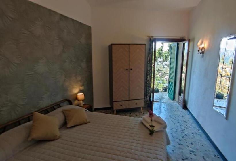اتاق استاندارد با تخت بزرگ, Golfo Azzurro