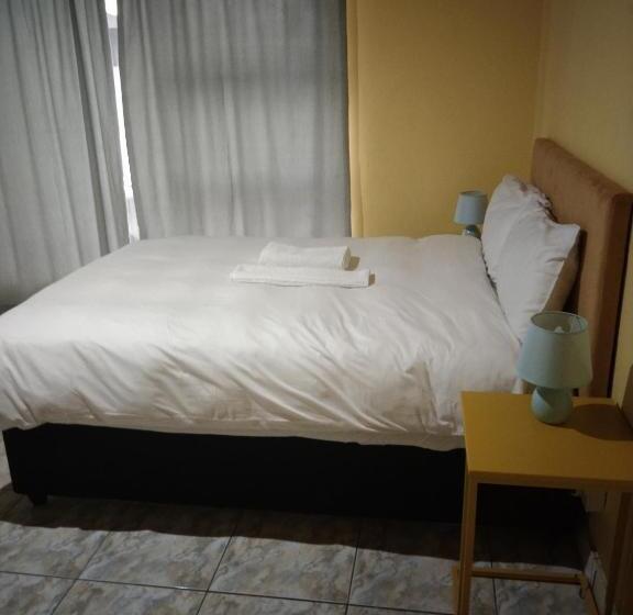 豪华房间, Jacmo Guest House