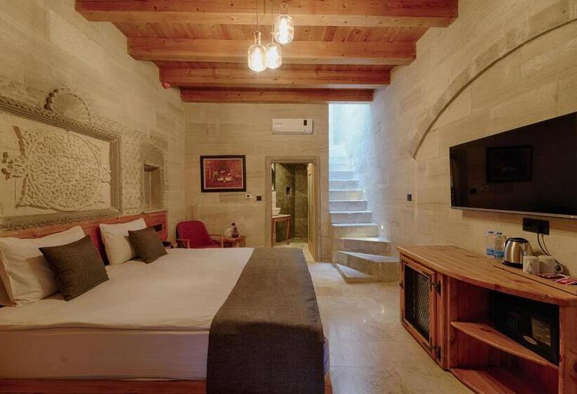 Suite with Terrace, Concept Cave Suites