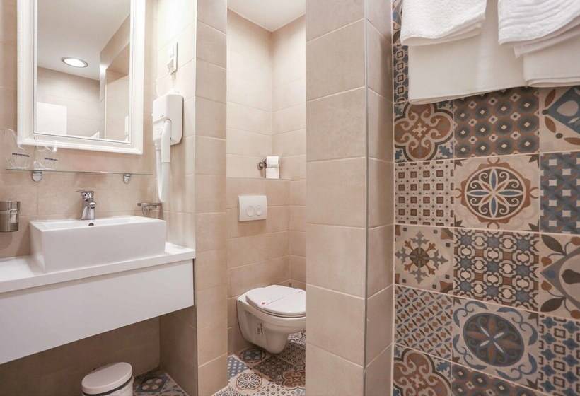 Standardzimmer, Divan