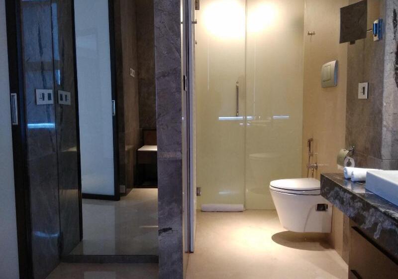 豪华房间, Four Points By Sheraton Bengaluru, Whitefield