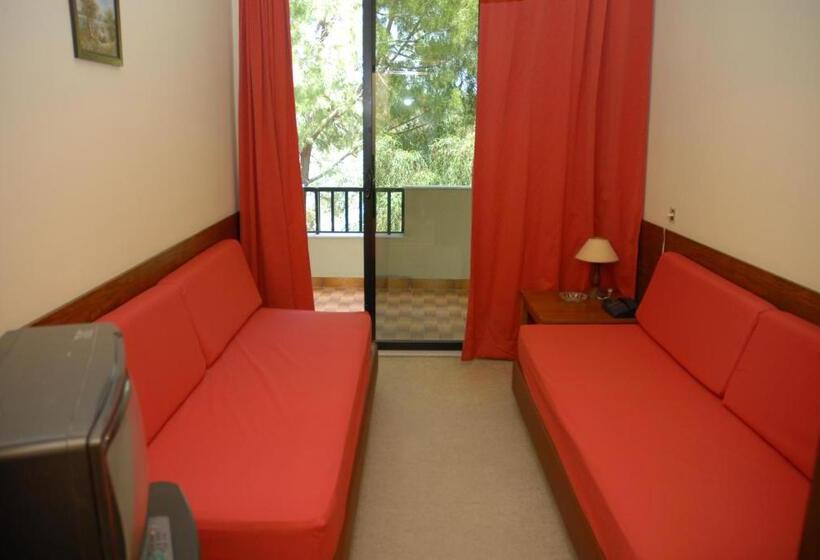 Апартаменты 1 Спальня, Niki Hotel Apartments