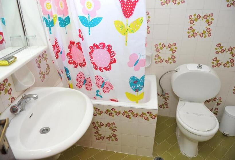 Апартаменты 1 Спальня, Niki Hotel Apartments