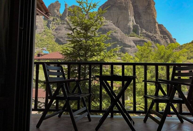Номер Стандартный с Видом, Elena Guesthouse