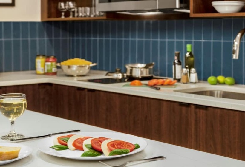 سوییت, Staybridge Suites   Lexington S Medical Ctr Area, An Ihg
