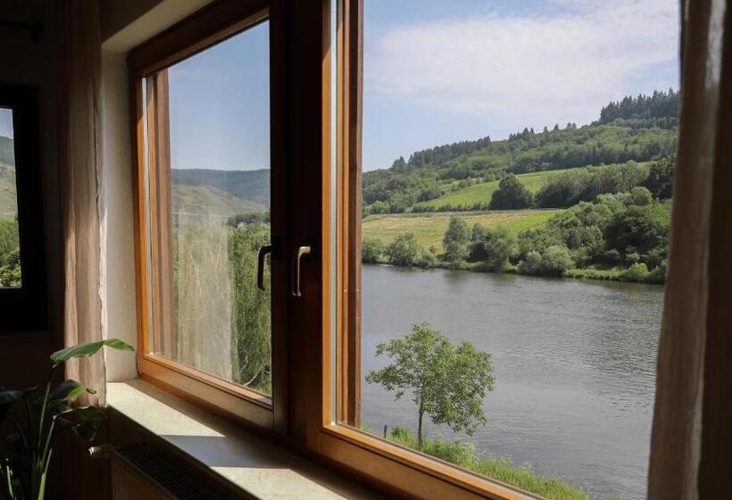Номер Superior Кровать Кинг, Boutique Guesthouse Das Wohlgemuth Heim Mosel Weingut