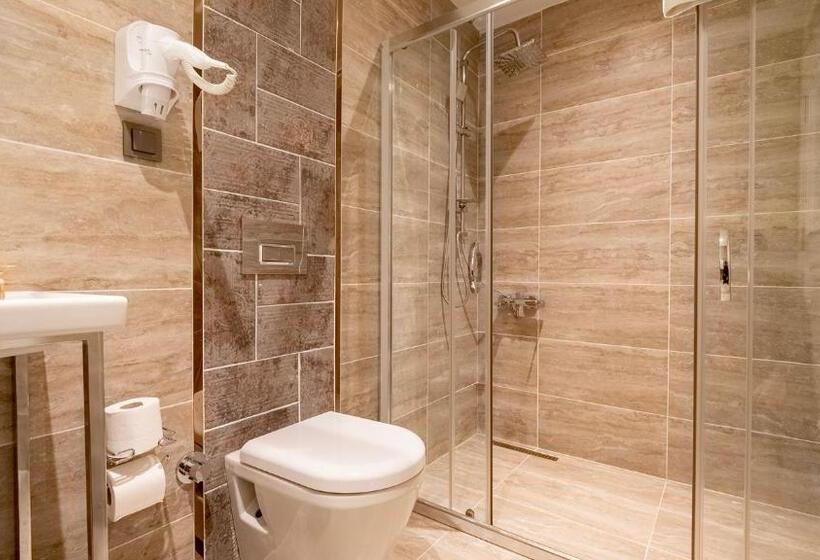 استودیوی لوکس, Loop Hotel Bosphorus İstanbul