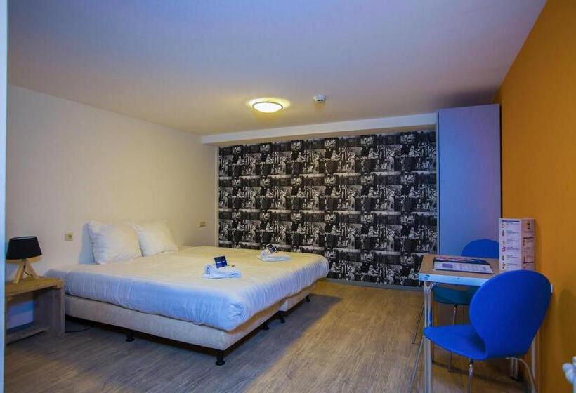Chambre Standard, Kings Inn City Hostel