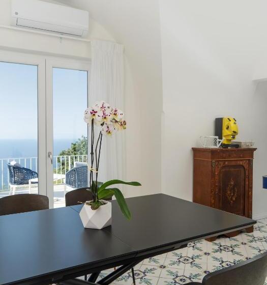 آپارتمان 1 خوابه با چشم‌انداز دریا, Capri Blue Luxury Villa Le Tre Monelle