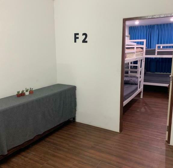 标准间, Happy Home Hostel