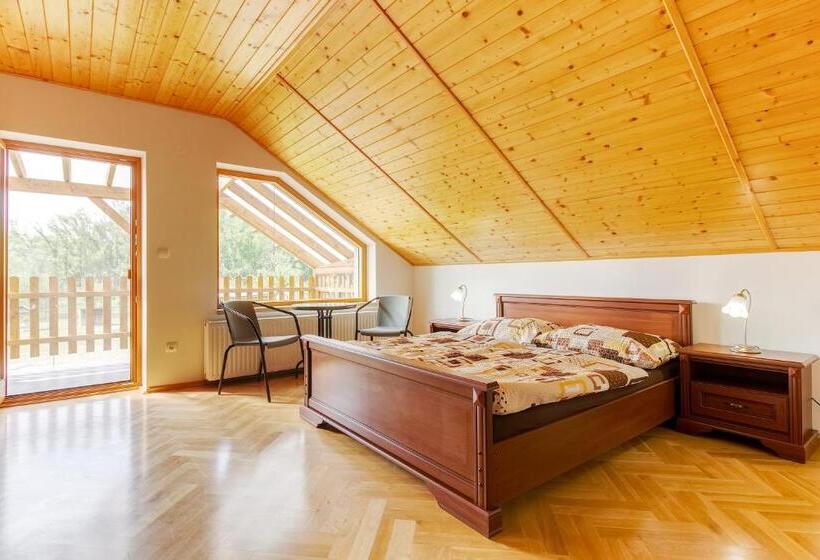 Апартаменты 1 Спальня Вид на Сад, Apartmány Na Farmě