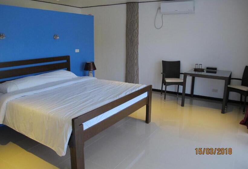디럭스 방갈로, Cabilao Sunset Dive & Beach Resort