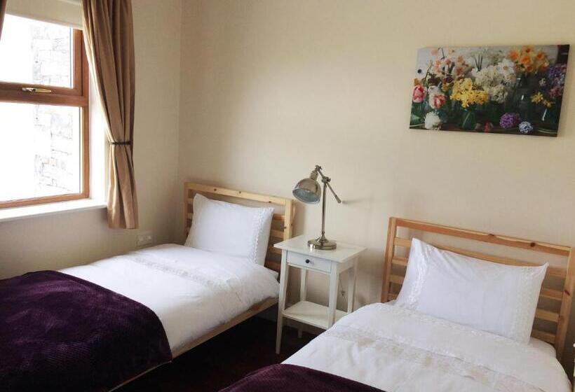 اتاق لوکس خانوادگی, Wild Atlantic Breeze Guesthouse