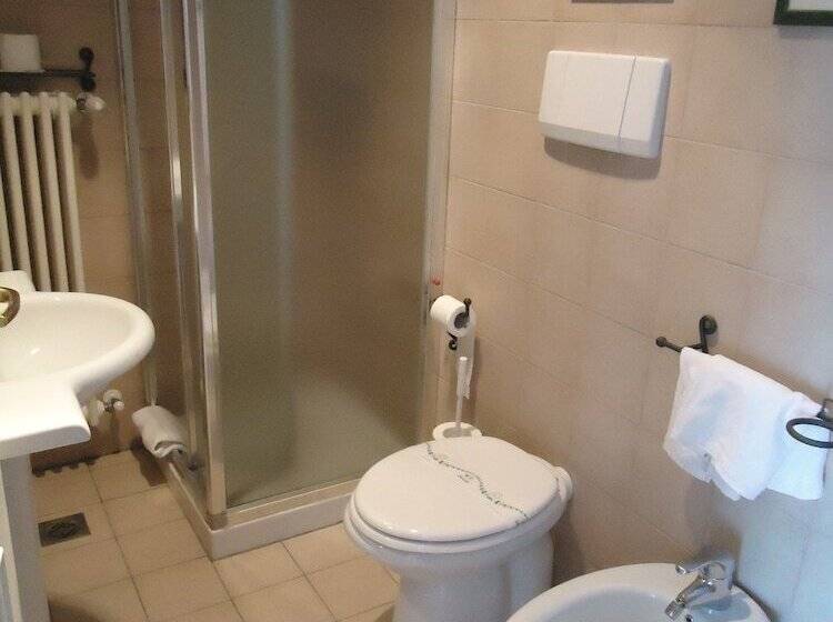 Номер Стандарт Трехместный, Relais Picaron
