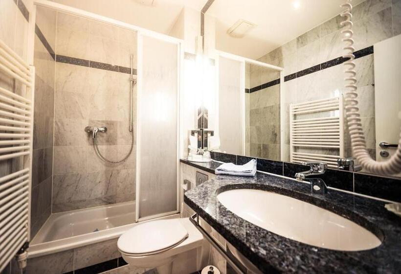Люкс Вид на Море, Aparthotel Seeschlösschen
